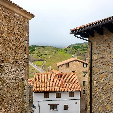 アパート Vicenta バルデリナレス