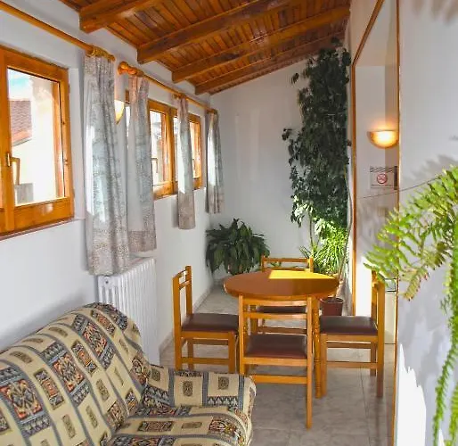 Vicenta Valdelinares (Aragon)